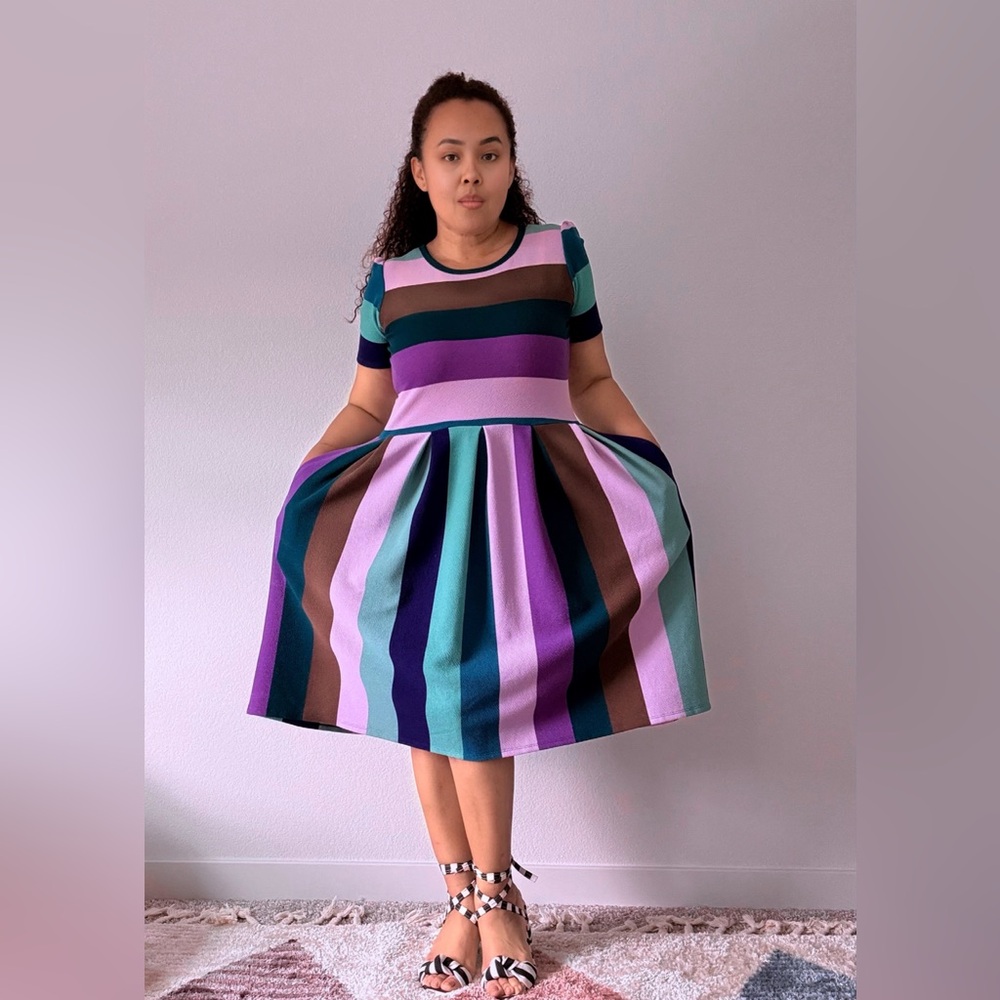 LuLaRoe Rainbow colorful Striped Maxi Dress in Purple and Blue - Picture 5 of 9